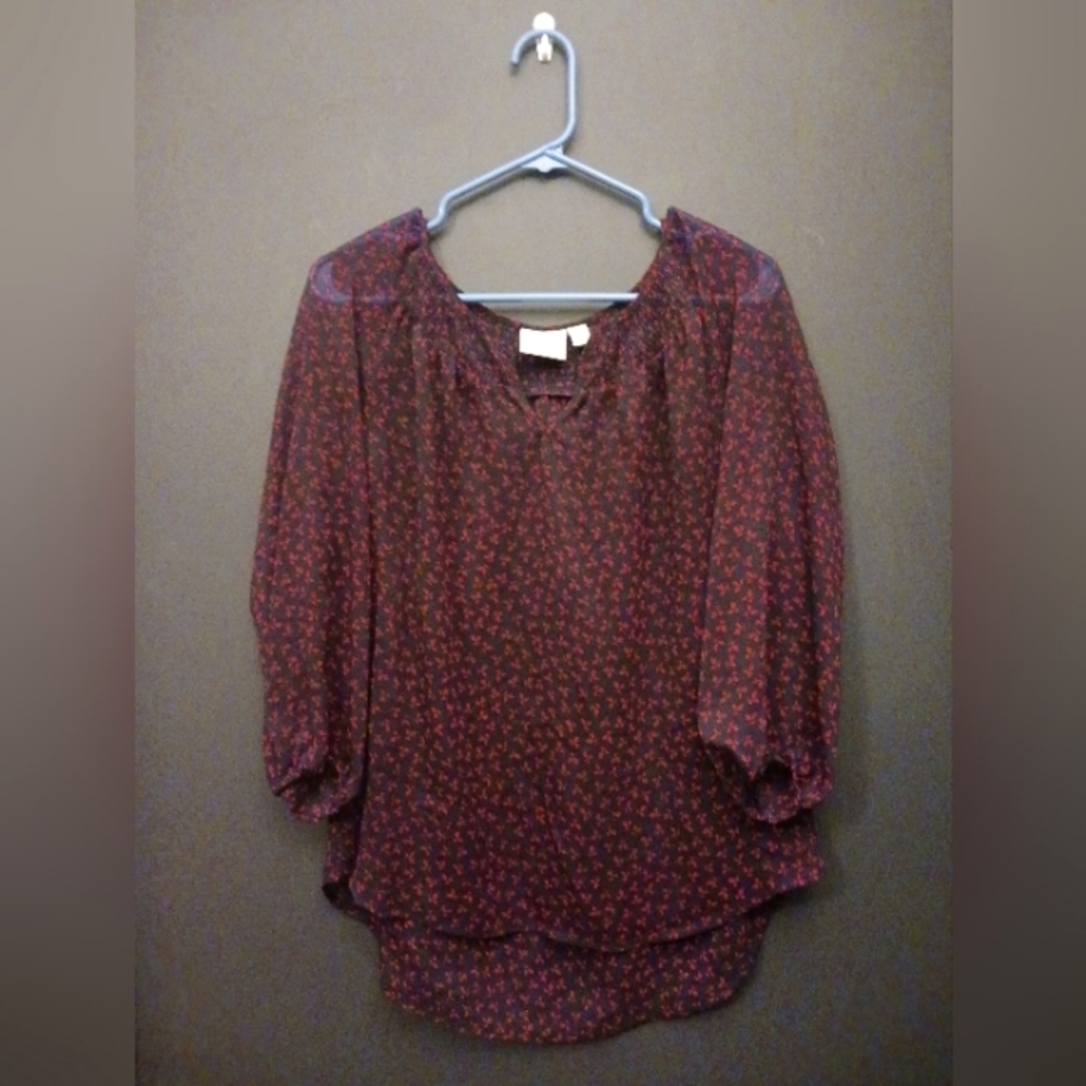 St. John's Bay red and navy blue floral see through womens large top